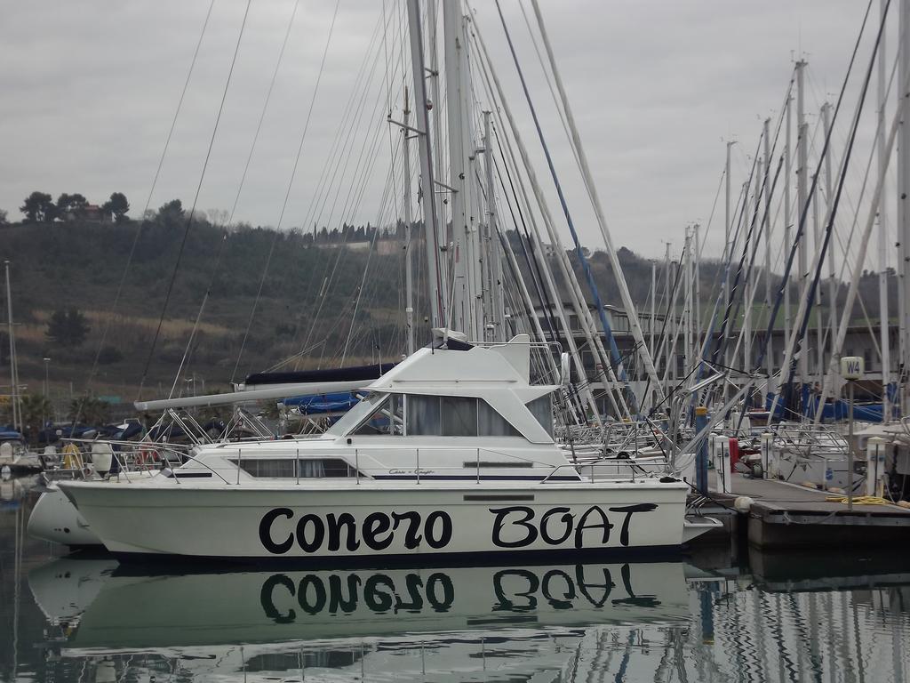 Conero Boat&Breakfast Hotel Ancona Eksteriør billede